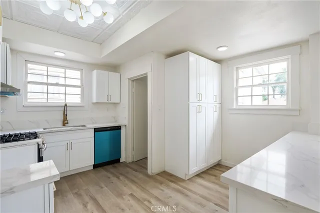 $789,990 | 4415 12th Street, Riverside, CA 92501