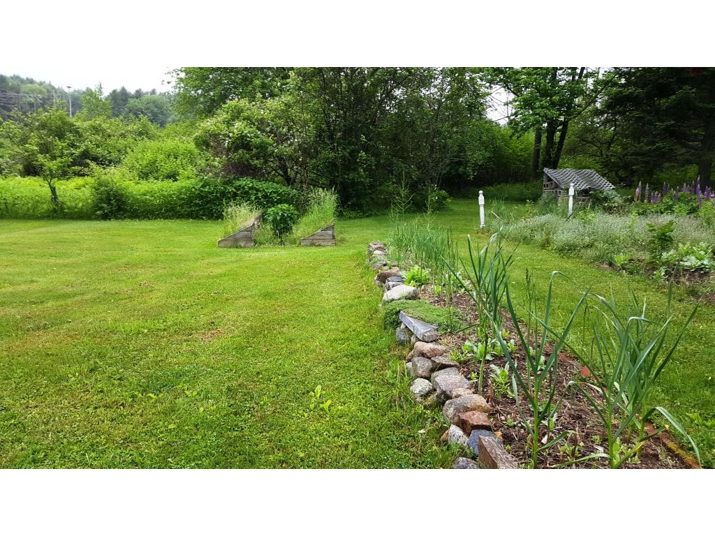 741 Gilmore Pond Road Jaffrey, NH 03452 - Photo 9 of 36 Gallery Image 9