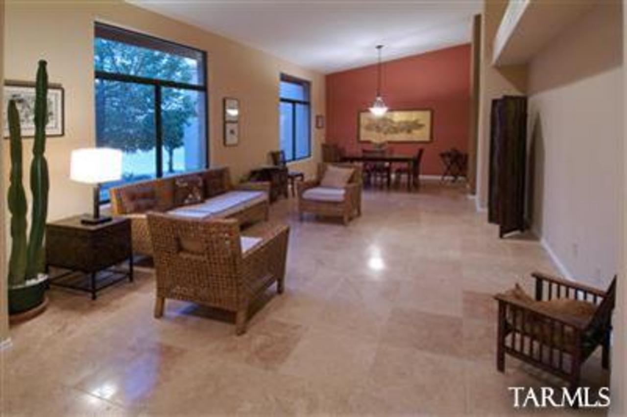 5721 East Pinchot Road Tucson, AZ 85750 - Photo 6 of 12 Gallery Image 6