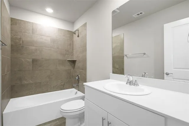 $2,300 | 513 Ezra Lane, McKinney, TX 75069