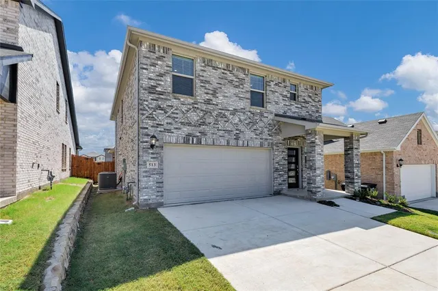 $2,300 | 513 Ezra Lane, McKinney, TX 75069