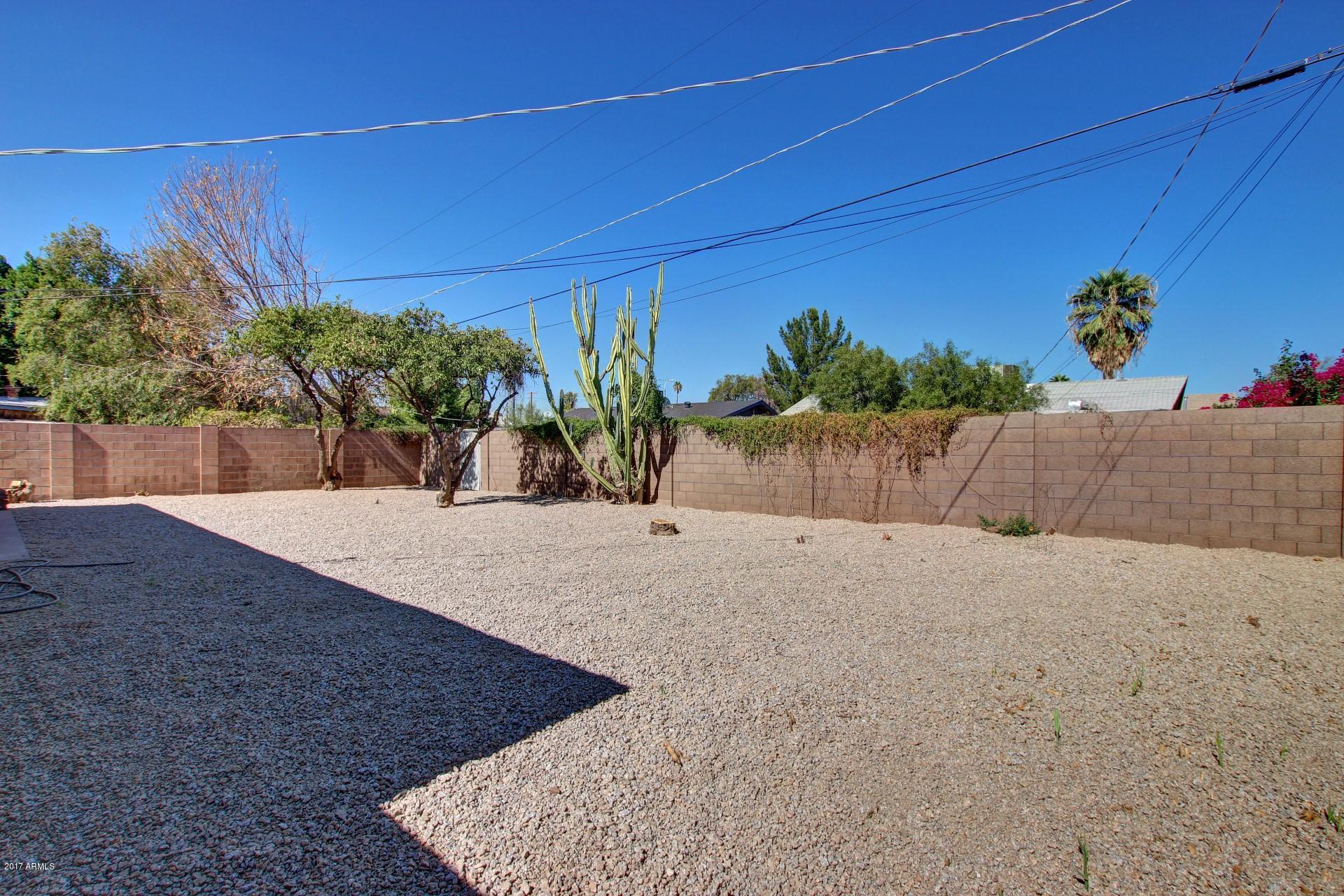 4844 East Coronado Road Phoenix, AZ 85008 - Photo 25 of 26 a view of a yard