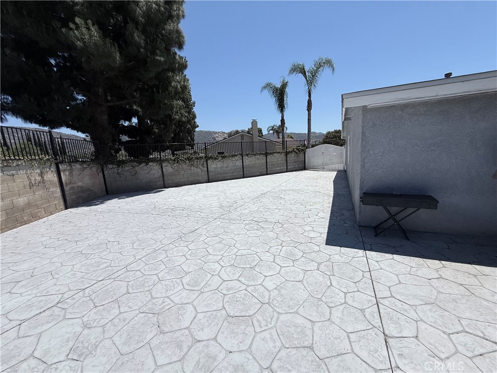 2290 Rohner Court Simi Valley, CA 93063 - Photo 14 of 15