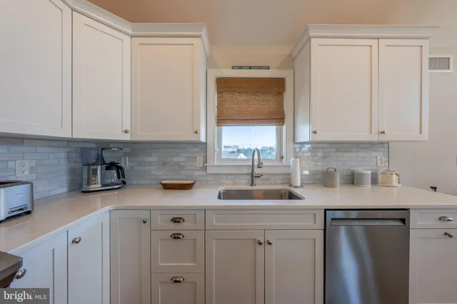 $2,195,000 | 1078 Long Beach Boulevard, Unit 1, Beach Haven, NJ 08008