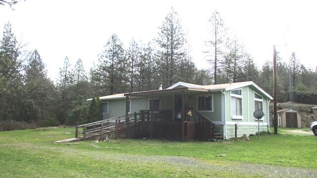 333 Robertson Bridge Road Grants Pass, OR 97526 - Photo 2 of 20 IMG_1584