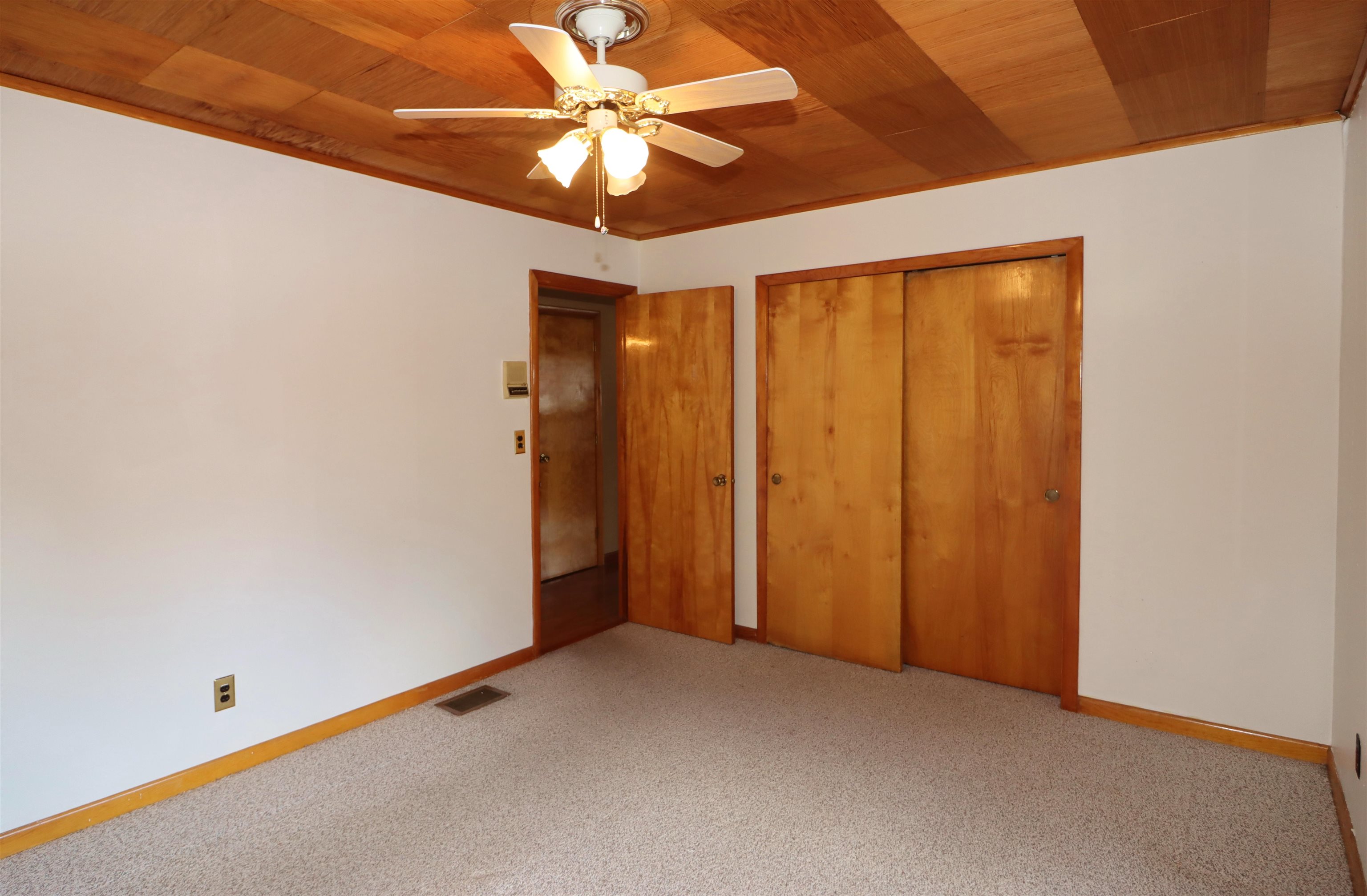 1770 Riverside Drive Berlin, NH 03570 - Photo 4 of 39