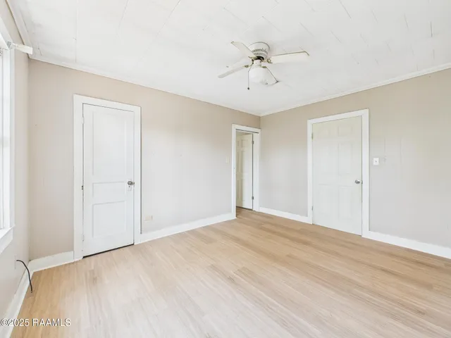 $995 | 131 Washington Street, St. Martinville, LA 70582