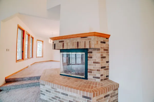$299,900 | 103 County Road 320 North, Loda, IL 60948