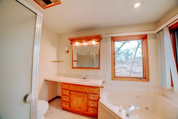 $299,900 | 103 County Road 320 North, Loda, IL 60948