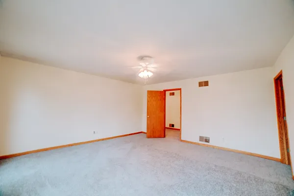 $299,900 | 103 County Road 320 North, Loda, IL 60948