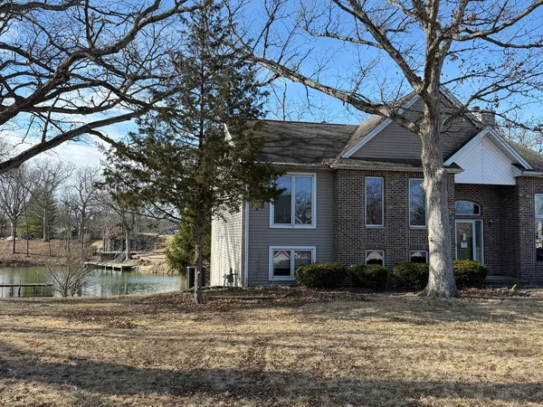 $299,900 | 103 County Road 320 North, Loda, IL 60948