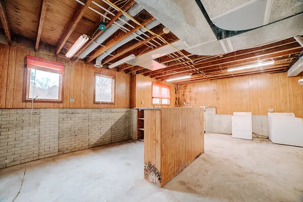 $299,900 | 103 County Road 320 North, Loda, IL 60948