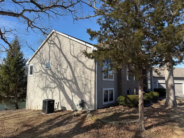 $299,900 | 103 County Road 320 North, Loda, IL 60948