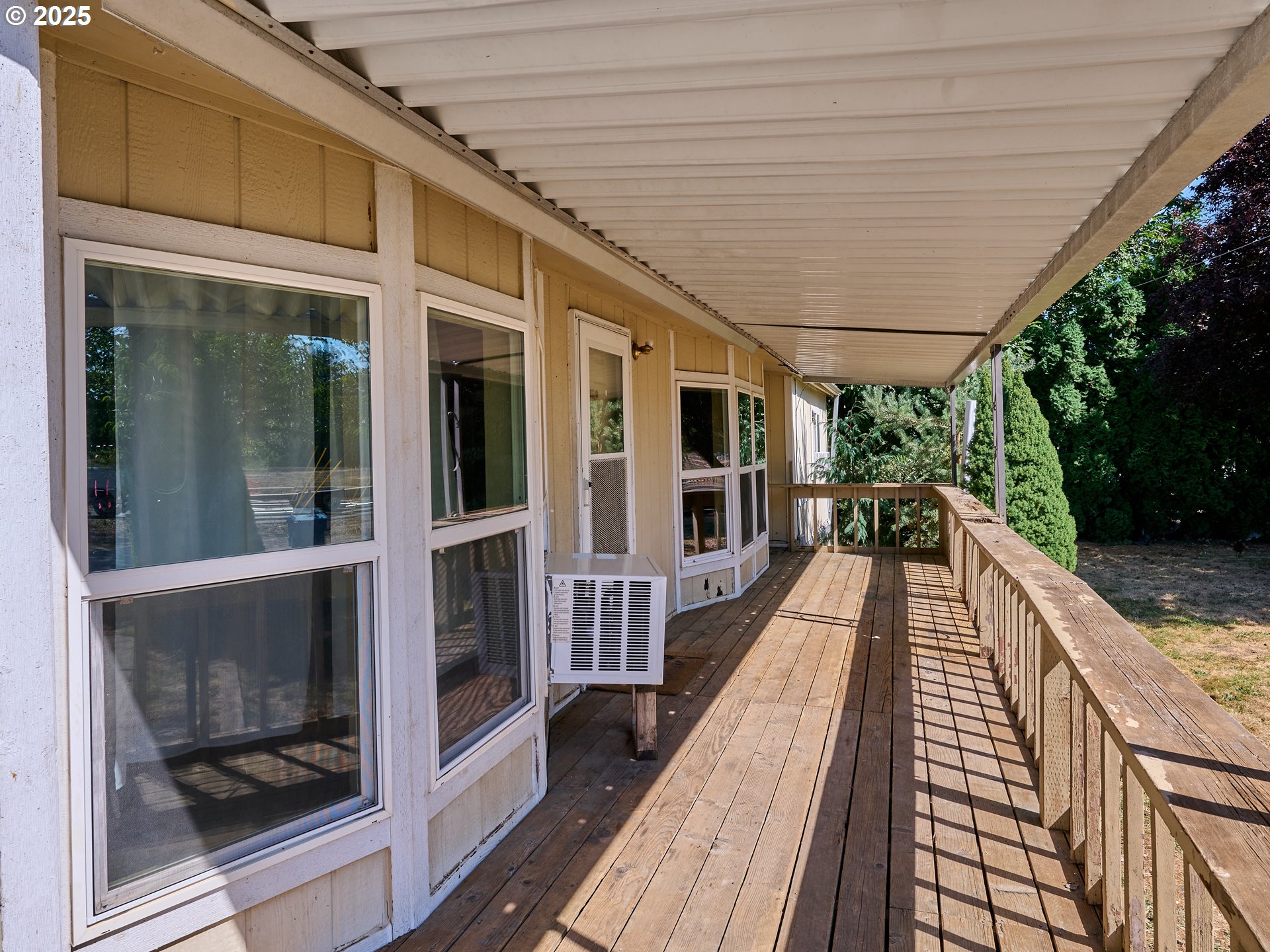 1632 Brown Street Woodburn, OR 97071 - Photo 2 of 22