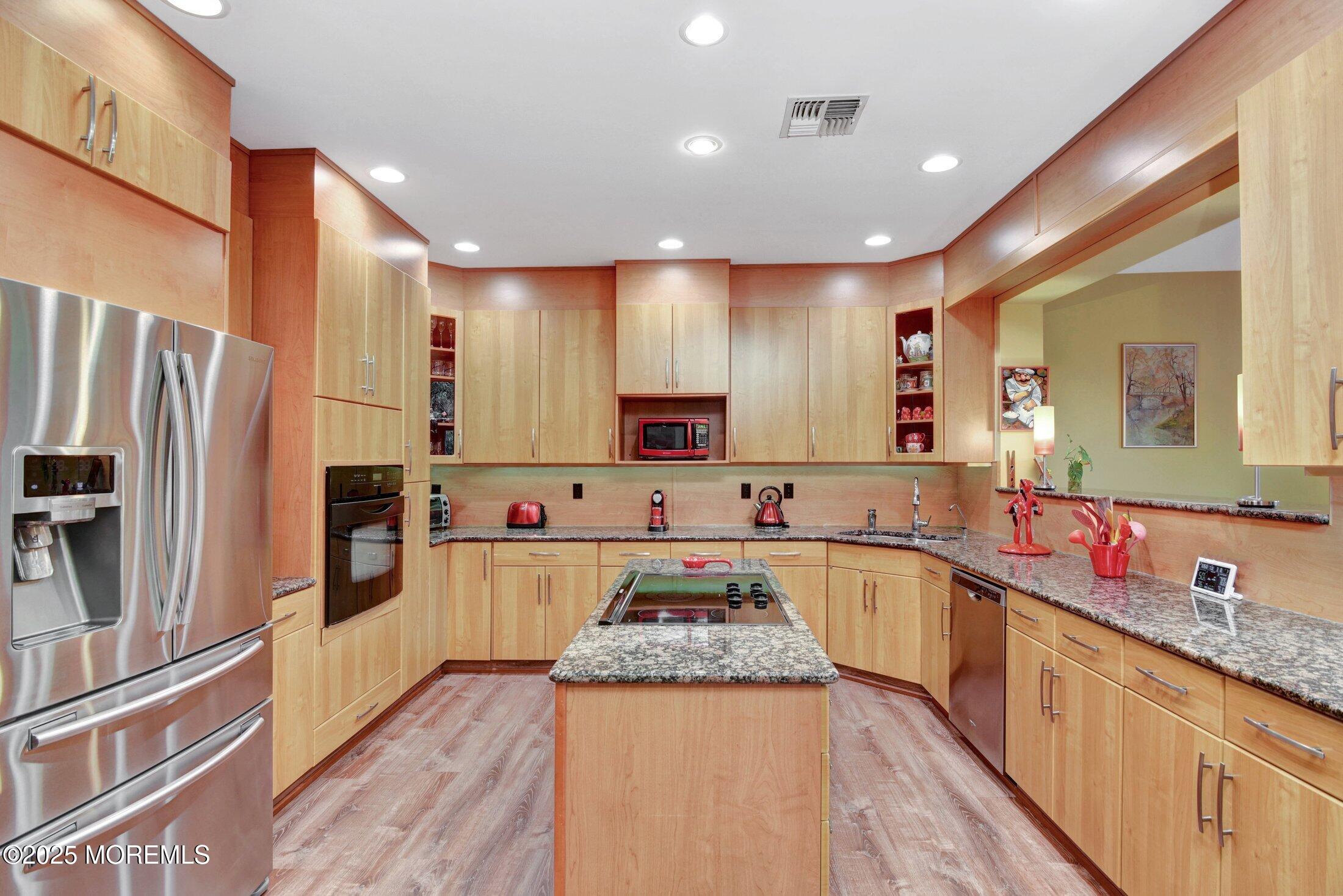 7 McCampbell Road Holmdel, NJ 07733 - Photo 14 of 54 Kitchen