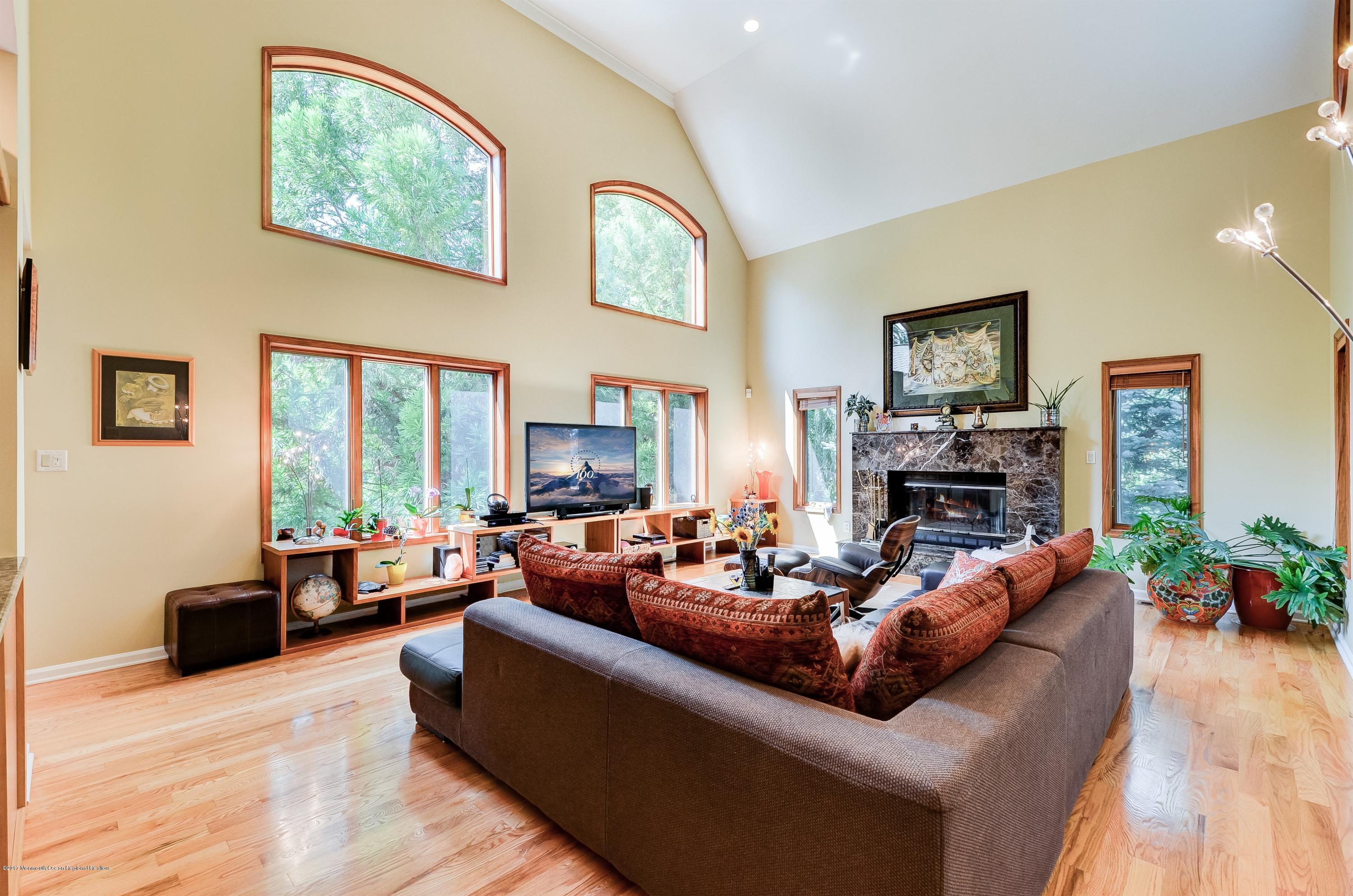 7 McCampbell Road Holmdel, NJ 07733 - Photo 19 of 54 Family Room