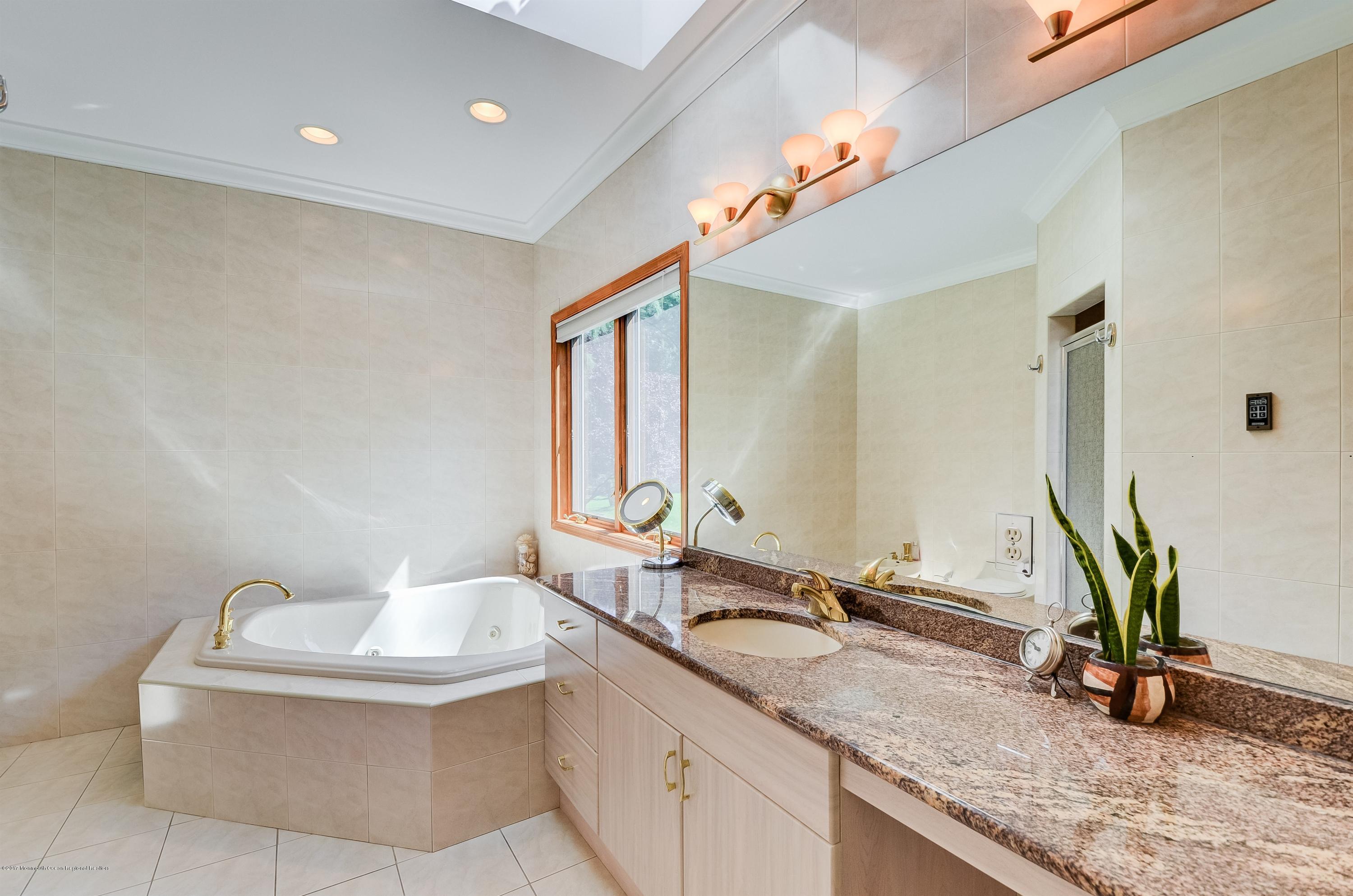 7 McCampbell Road Holmdel, NJ 07733 - Photo 23 of 54 Primary Bath 2