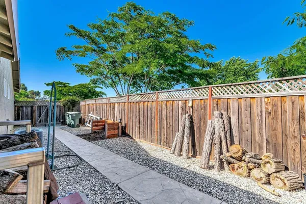 $1,450,000 | 321 VÃa Loma, Morgan Hill, CA 95037