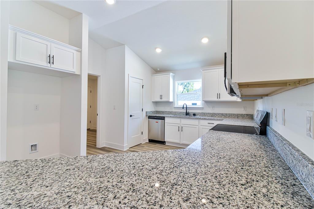 17788 Northwest 168th Road Alachua, FL 32615 - Photo 22 of 69