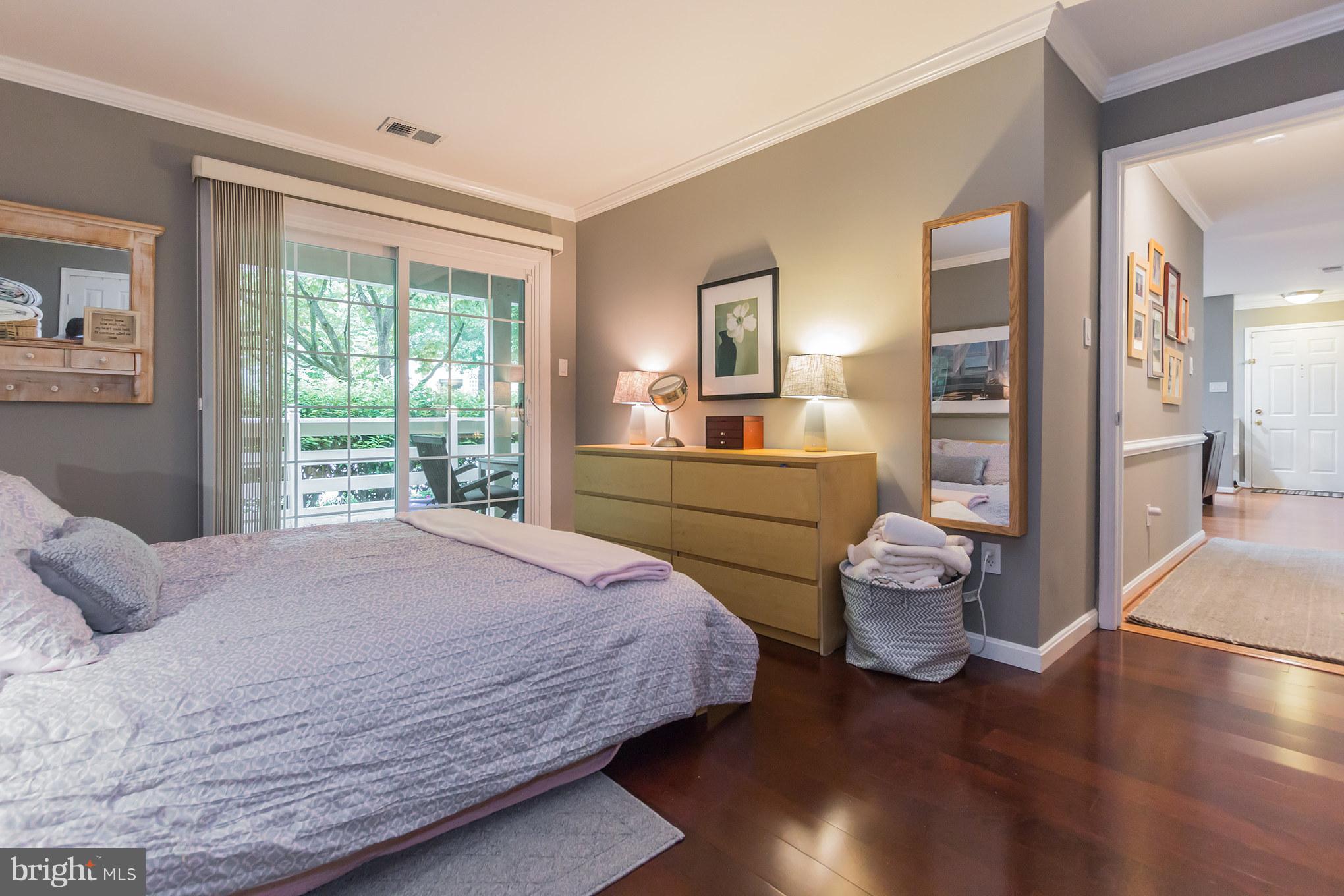 2224 Springwood Drive, Unit H Reston, VA 20191 - Photo 20 of 30 Bedroom