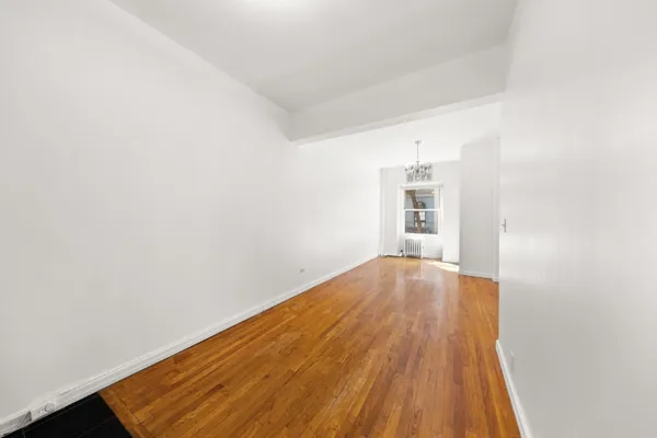 $2,850 | 323 East 90th Street, Unit 1FW | Upper East Side