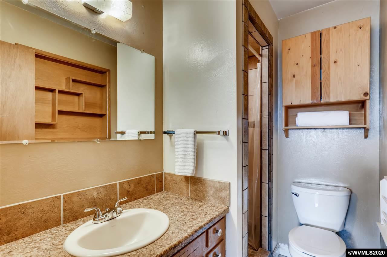 1323 Madrona Loop Southeast Salem, OR 97302 - Photo 19 of 29