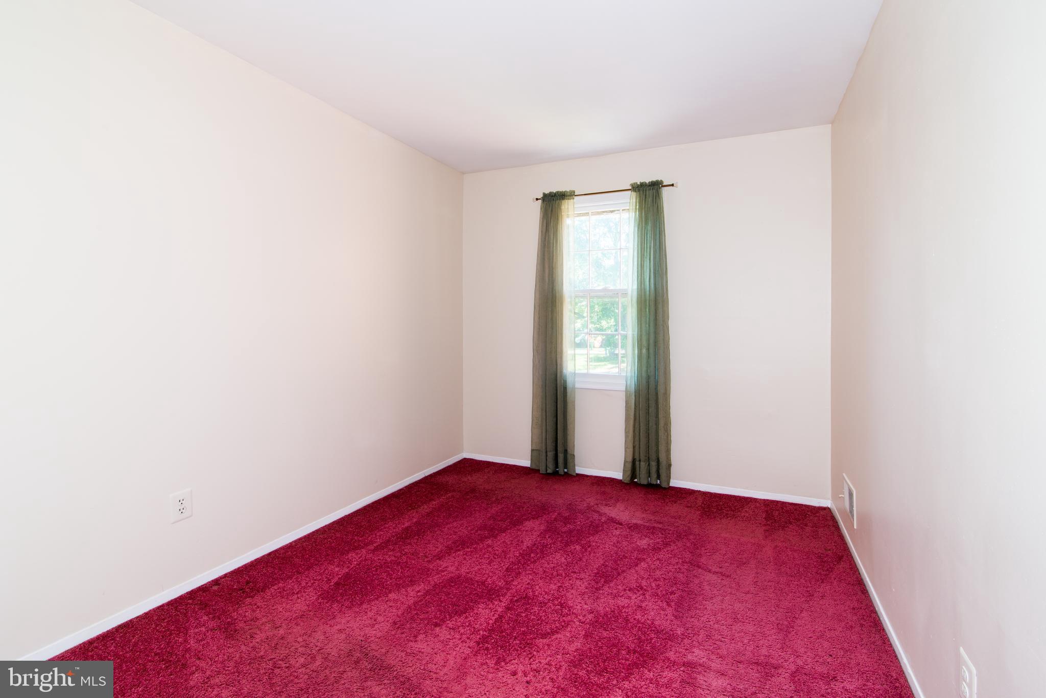 9274 Taney Road Manassas, VA 20110 - Photo 21 of 29 Bedroom