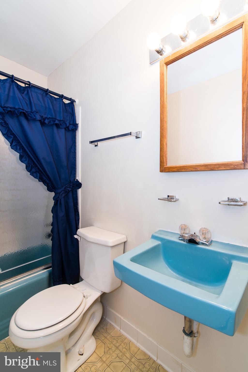 9274 Taney Road Manassas, VA 20110 - Photo 25 of 29 Full Bath
