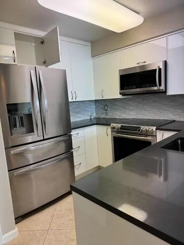 a view of walk in closet