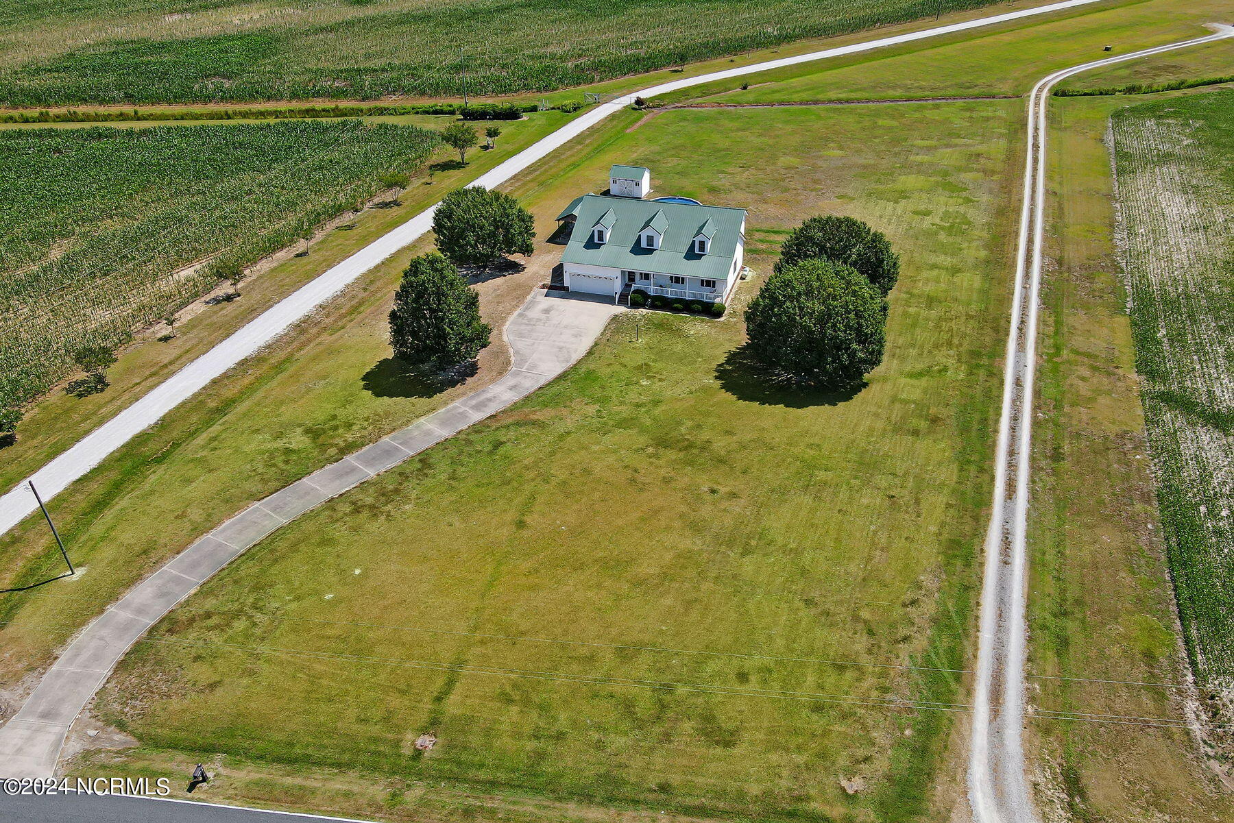 710 Honolulu Road Vanceboro, NC 28586 - Photo 61 of 61 710 Honolulu Road (63)