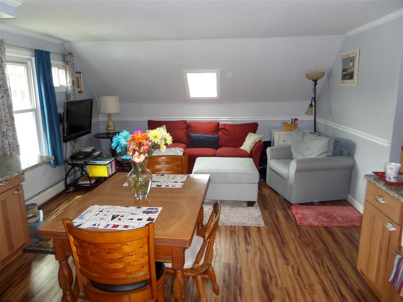 28 Martins Ferry Road Hooksett, NH 03106 - Photo 3 of 39