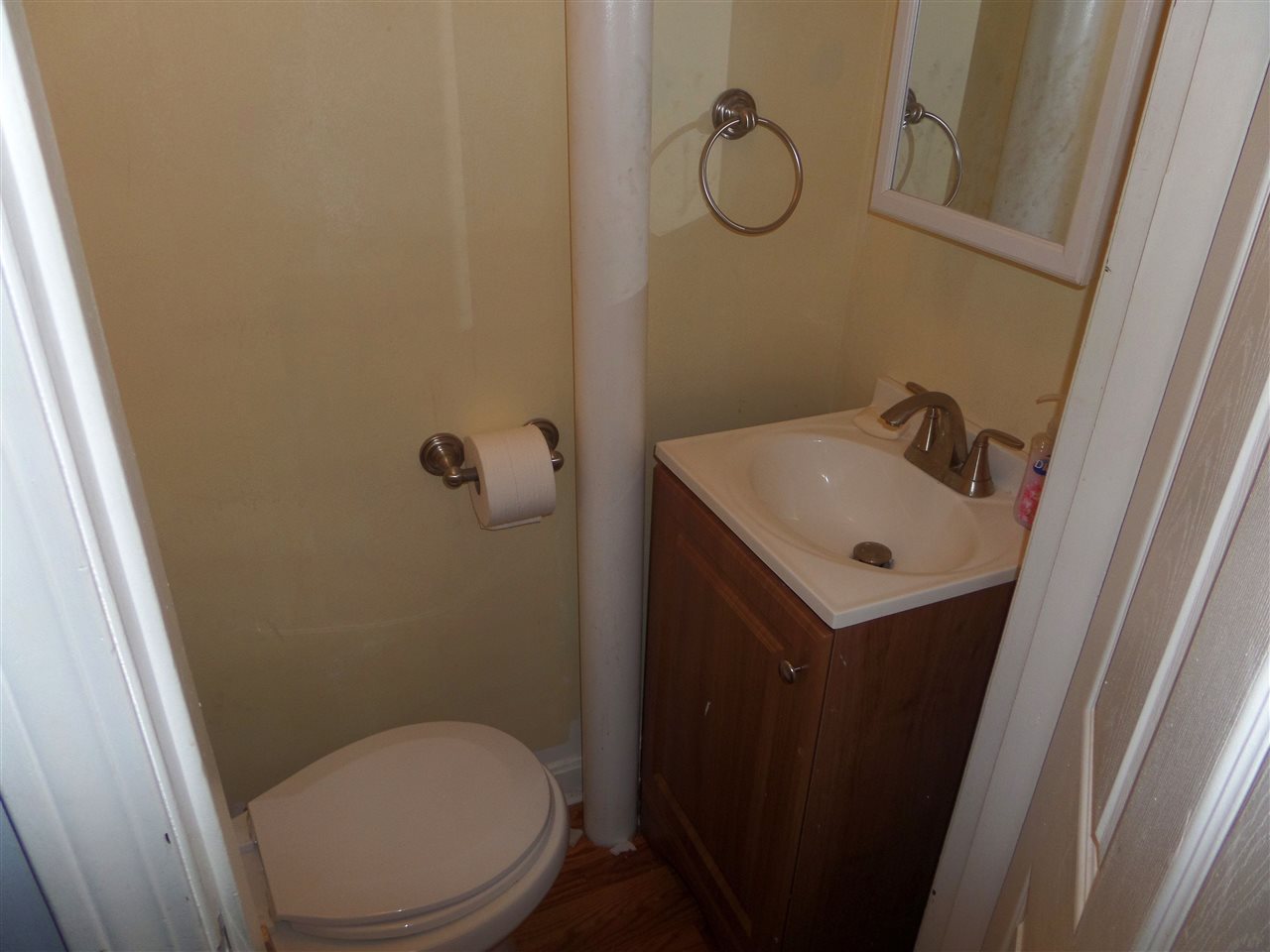 28 Martins Ferry Road Hooksett, NH 03106 - Photo 22 of 39