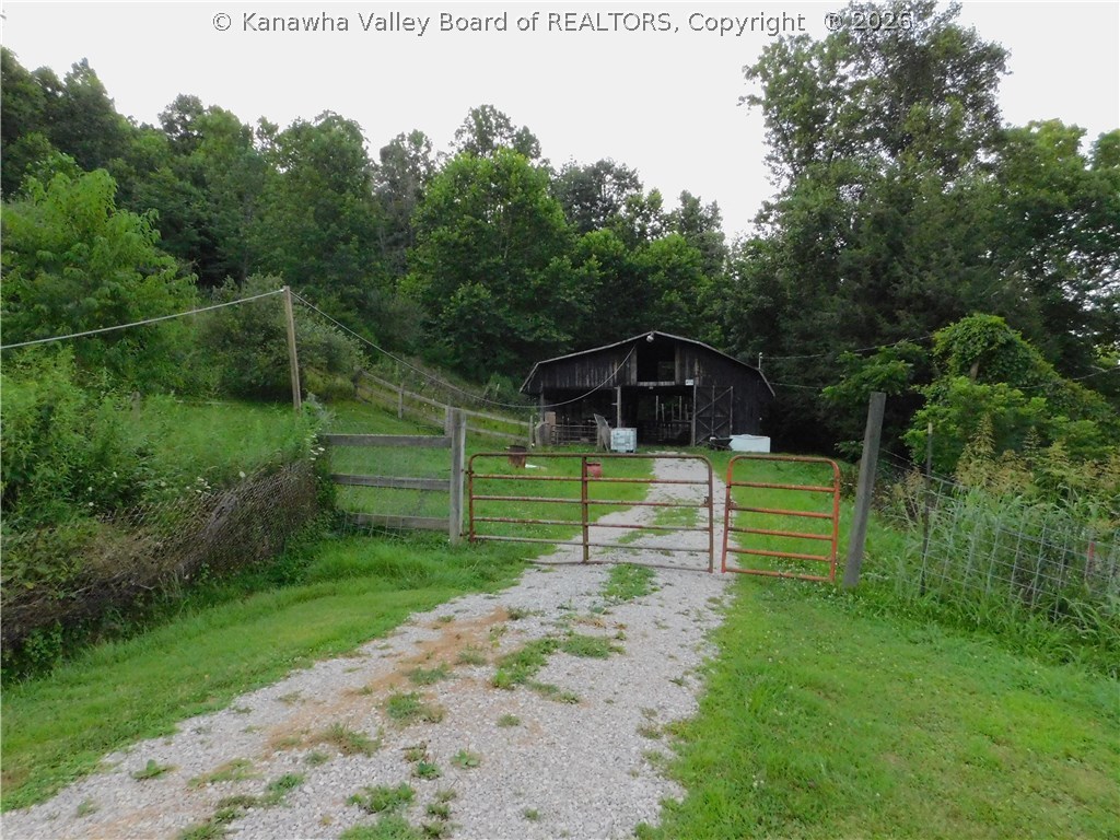 398 Bills Creek Road Winfield, WV 25213 - Photo 25 of 29 Gallery Image 25