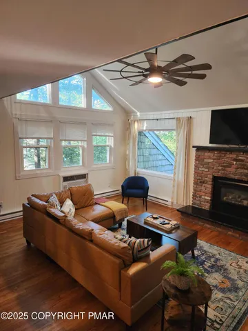 $2,500 | 2332 Burntwood Drive, East Stroudsburg, PA 18301