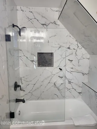 $2,500 | 2332 Burntwood Drive, East Stroudsburg, PA 18301