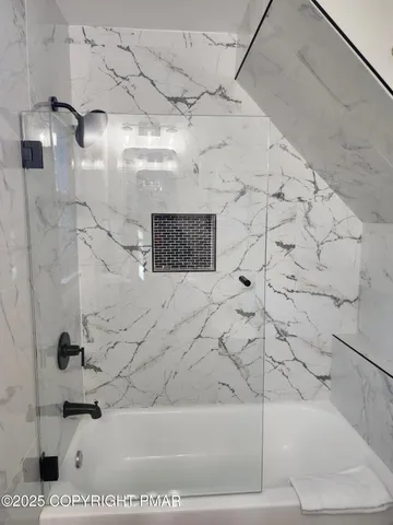 $2,500 | 2332 Burntwood Drive, East Stroudsburg, PA 18301