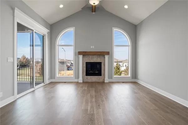 $512,000 | 17366 South Raintree Drive, Unit BLDG J 40, Olathe, KS 66062