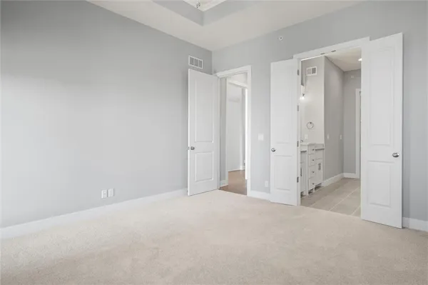 $512,000 | 17366 South Raintree Drive, Unit BLDG J 40, Olathe, KS 66062