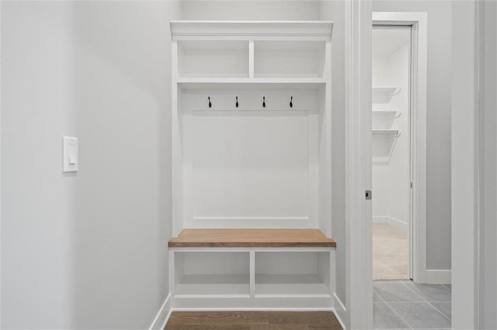 17366 South Raintree Drive, Unit BLDG J 40 Olathe, KS 66062 - Photo 10 of 37