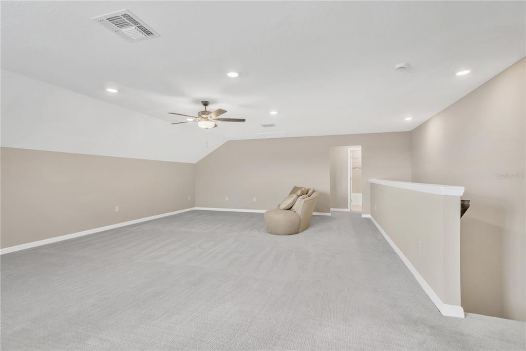 9107 Rally Spring Loop Wesley Chapel, FL 33545 - Photo 25 of 50