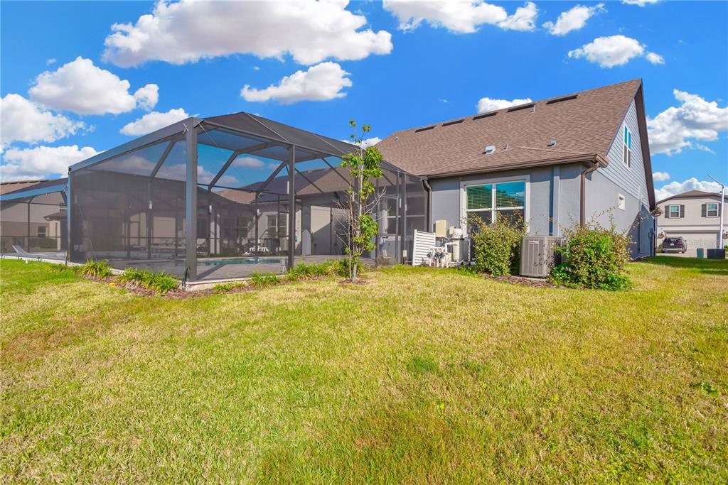 9107 Rally Spring Loop Wesley Chapel, FL 33545 - Photo 36 of 50