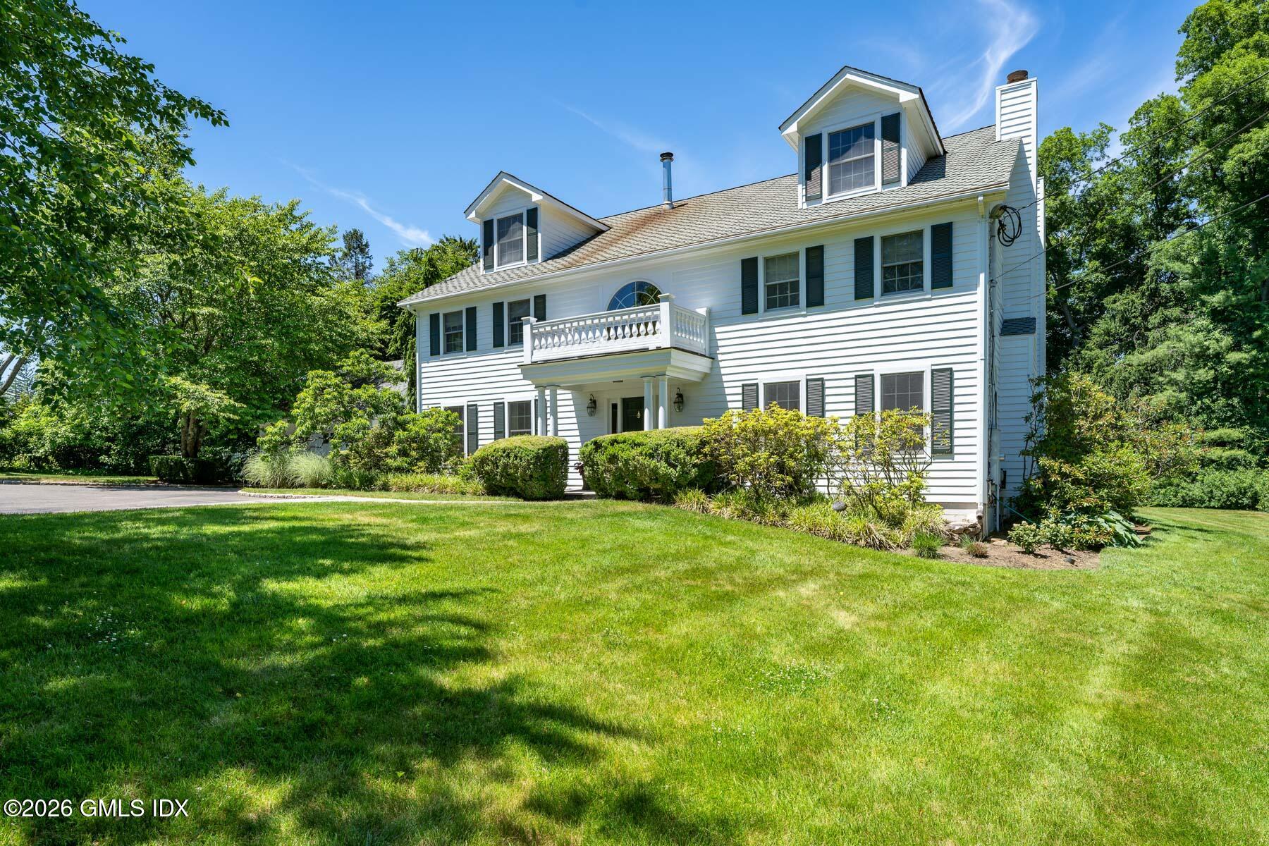 5 Willow Run Road Greenwich, CT 06831 - Photo 5 of 40 Front