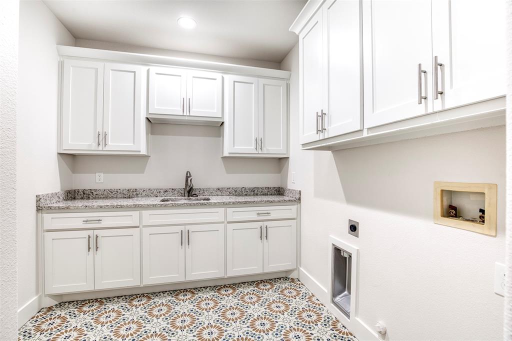 1376 Shadow Lakes Drive Wills Point, TX 75169 - Photo 17 of 38