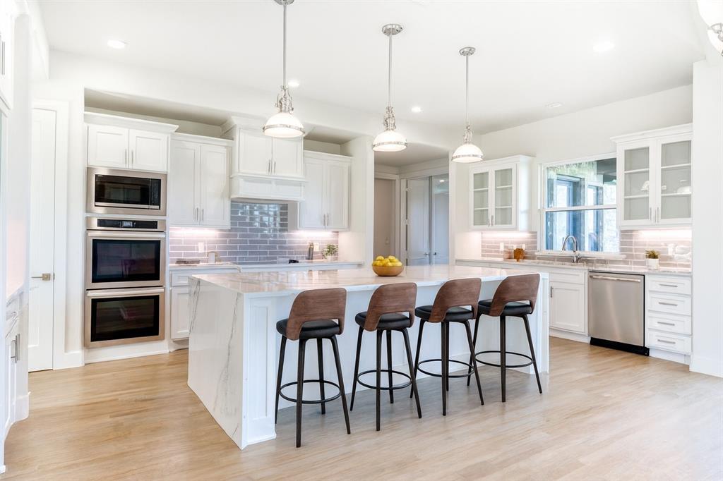 1376 Shadow Lakes Drive Wills Point, TX 75169 - Photo 33 of 38 Virtually Staged