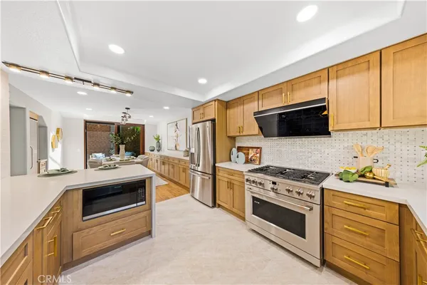$2,468,000 | 16 Morning View, Irvine, CA 92603