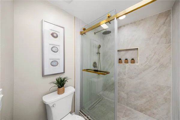 $2,468,000 | 16 Morning View, Irvine, CA 92603