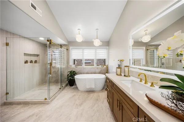 $2,468,000 | 16 Morning View, Irvine, CA 92603