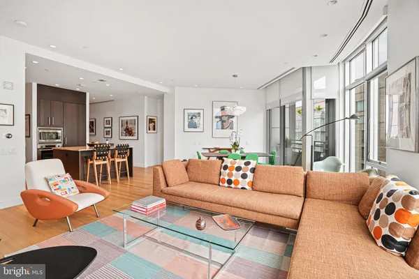 $7,850 | 1177 22nd Street Northwest, Unit 8J, Washington, DC 20037