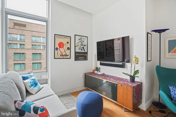 $7,850 | 1177 22nd Street Northwest, Unit 8J, Washington, DC 20037