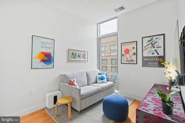 $7,850 | 1177 22nd Street Northwest, Unit 8J, Washington, DC 20037